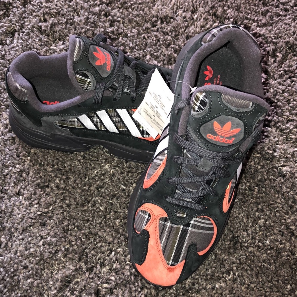 Adidas torsion
